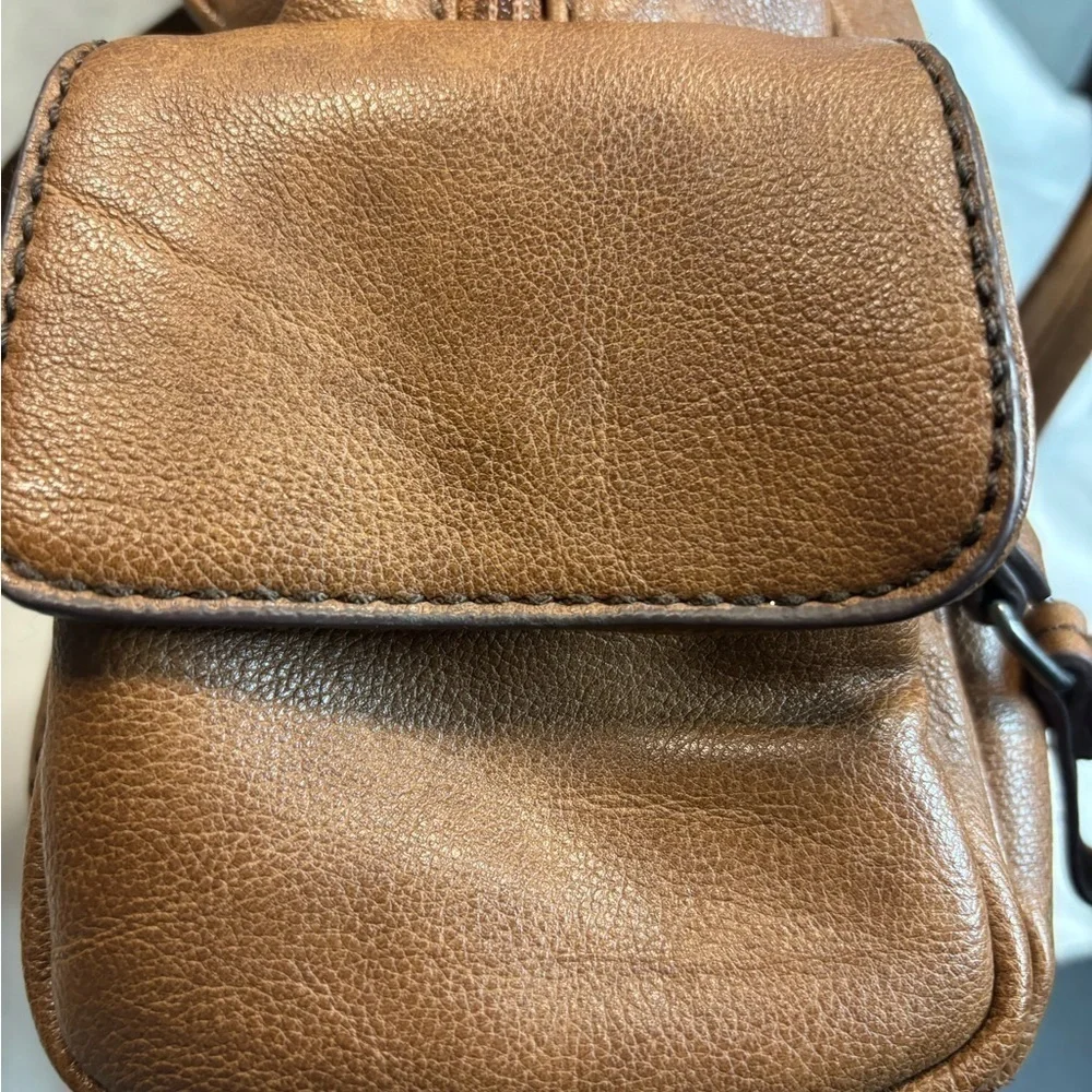 Clark tan satchel purse